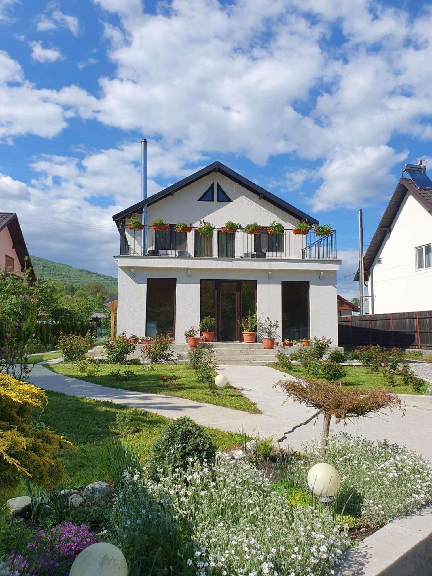 Hanul Doftana Trăisteni Exterior photo